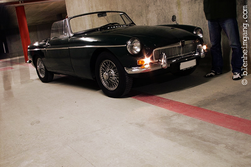 MG B