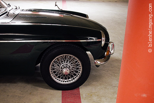 MG B