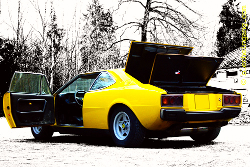 Ferrari 308 GT4