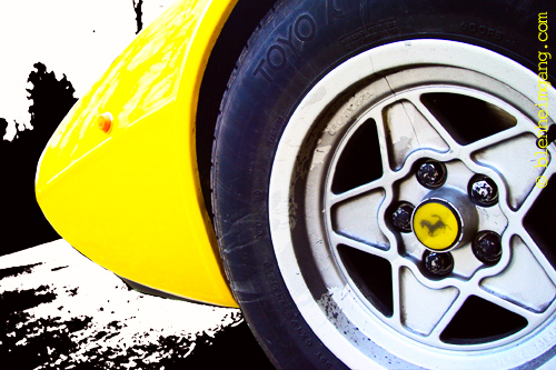 Ferrari 308 GT4