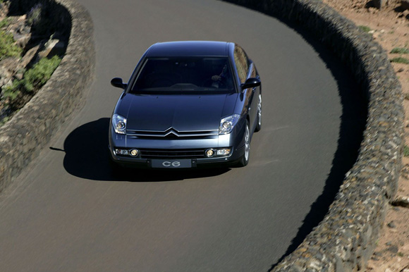 À L’HYPOTHETIQUE ACHETEUR D’UNE CITROEN C6 V6