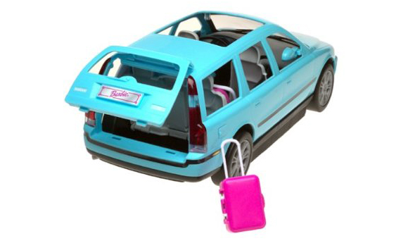 090310-barbie-volvo-3 090310-barbie-volvo-3