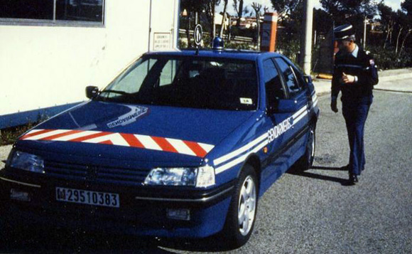 090508-peugeot-405-01