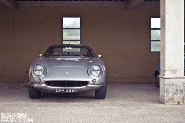 275 gtb // St-Paul – F