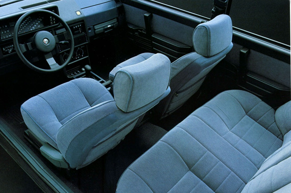 Blenheim Dashboards : Alfa Romeo 90
