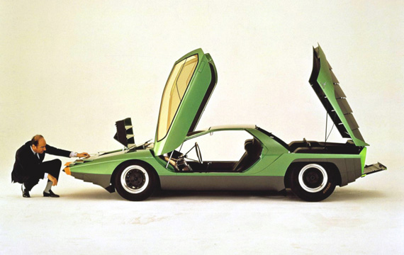 100823-Alfa_Romeo_Carabo-5