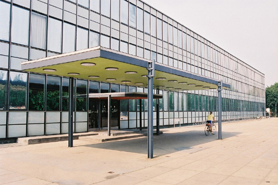 101124-Arne_Jacobsen-8
