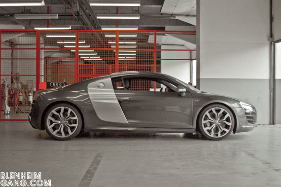 101205-Audi_R8-10