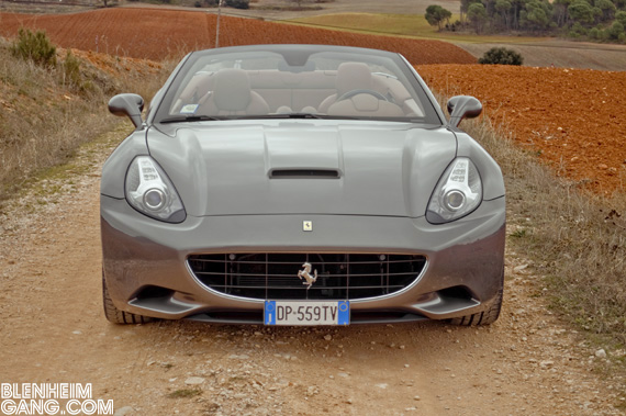 101214-Ferrari_California-07