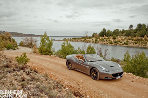 101214-Ferrari_California-11