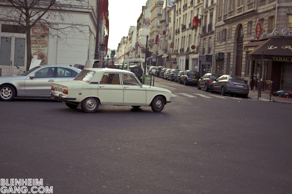 Peugeot 304