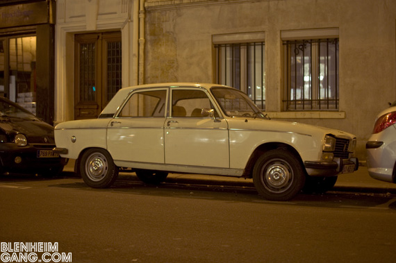Peugeot 304