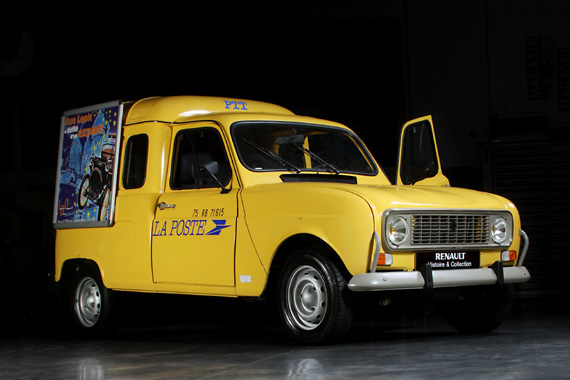 Renault 4 Fourgonette "La Poste"