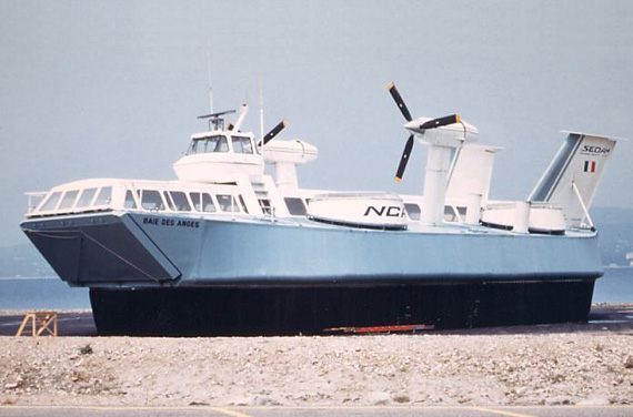 Naviplane n300 baie des anges