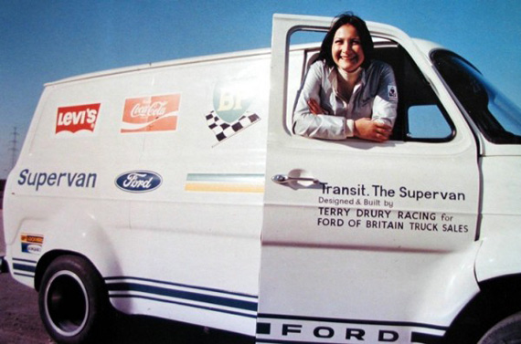 Ford Transit Supervan 1