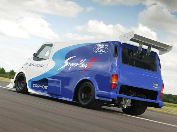 Ford Transit Supervan 3