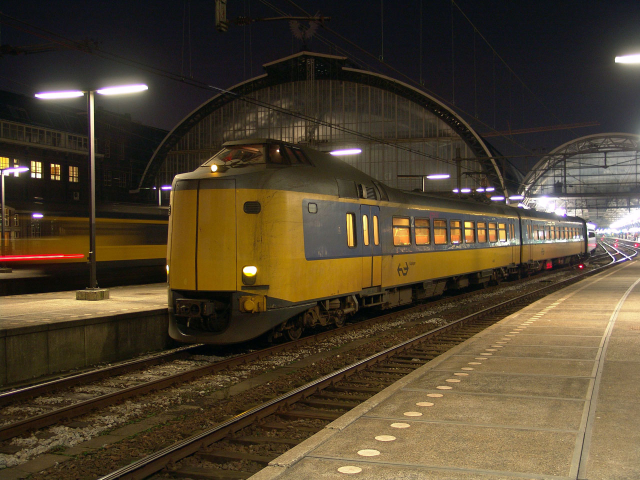 Koploper at night