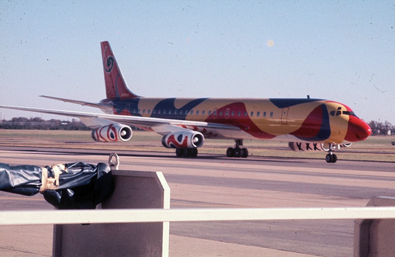 braniff-dc8
