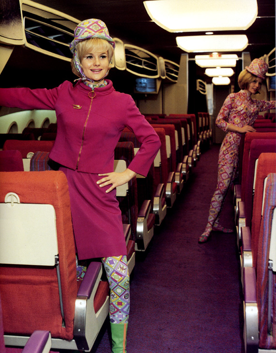 braniff-stewardess