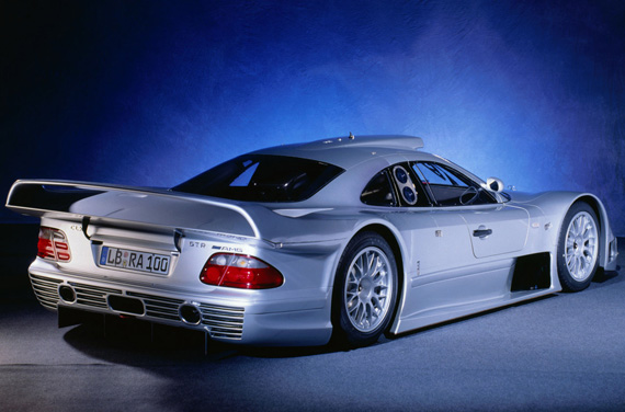 Mercedes_CLK_GTR-2