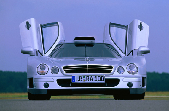 Mercedes_CLK_GTR-3