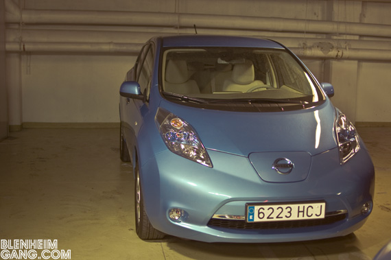 Nissan_Leaf-03