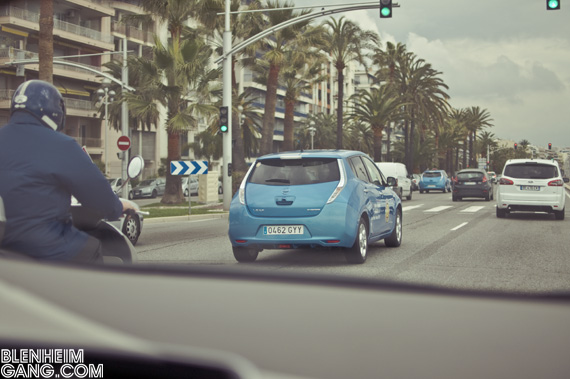 Nissan_Leaf-04