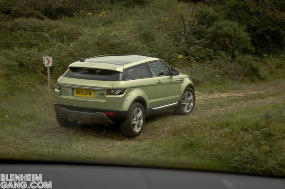 Range_Rover_Evoque-04