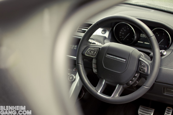 Range_Rover_Evoque-06