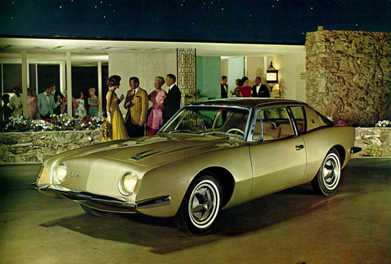Studebaker Avanti