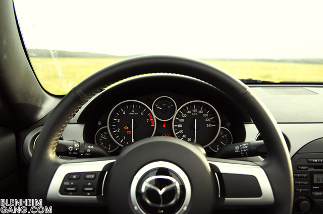 Mazda-MX5-NC-03