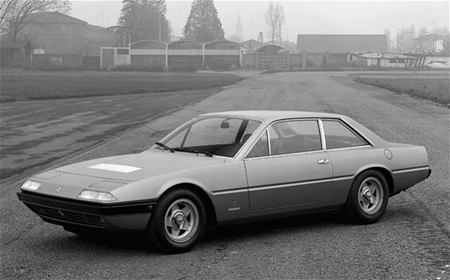 Ferrari-365-gt4-2+2
