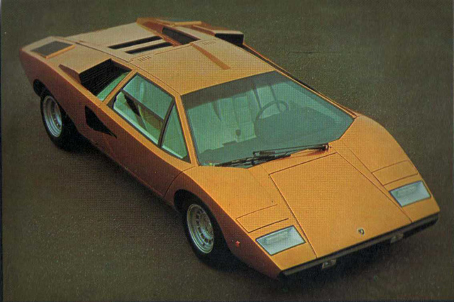 lamborghini-countach-lp400-1