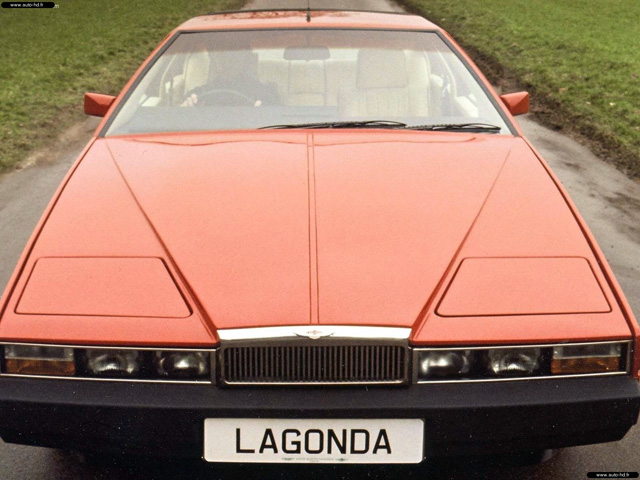 Aston_Martin-1976_Lagonda