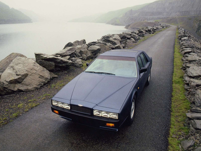 39-Aston-Martin-Lagonda-S4