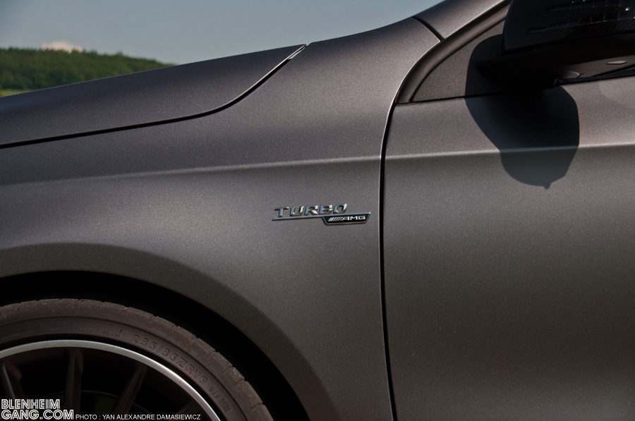 Mercedes-A45-AMG-03