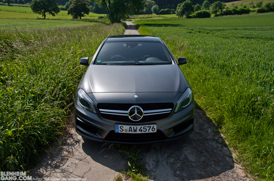 Mercedes-A45-AMG-05