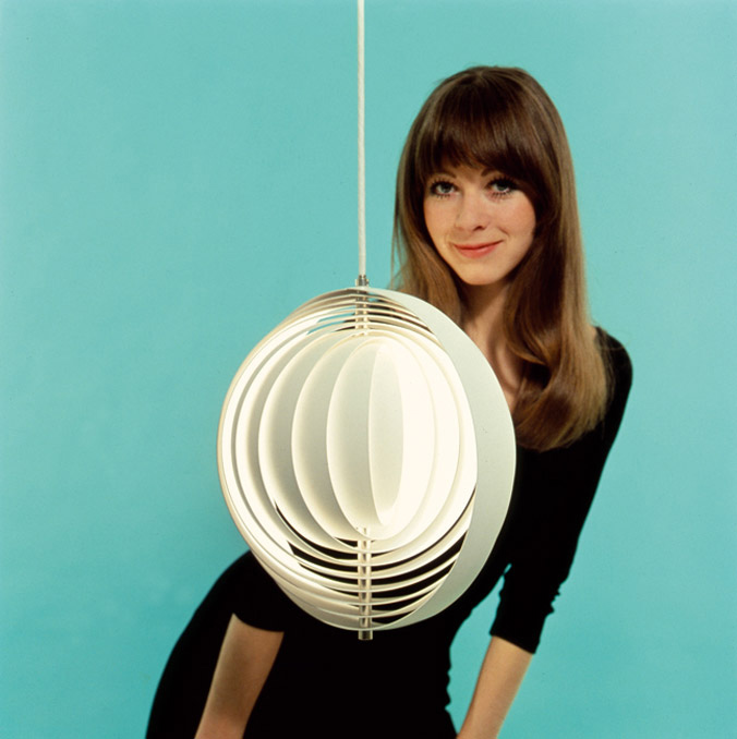 Verner-Panton-Moon-Lamp