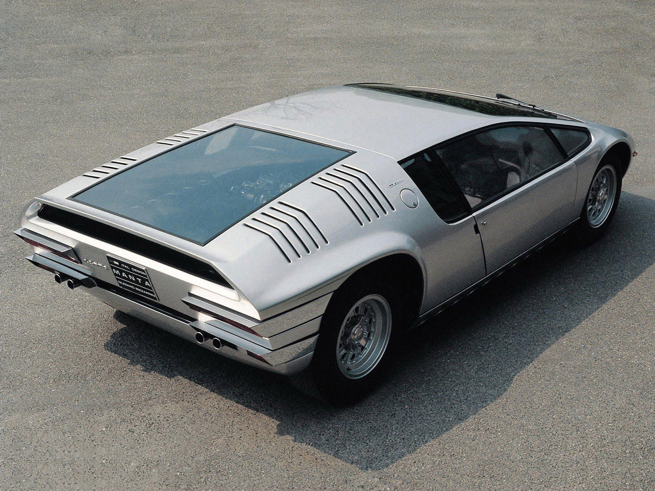 Bizzarrini-Manta-23