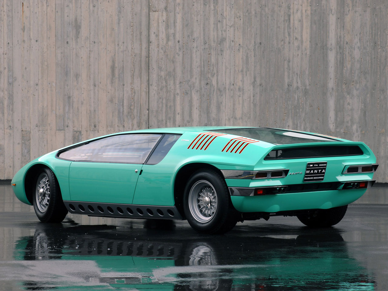 Bizzarrini-Manta-8