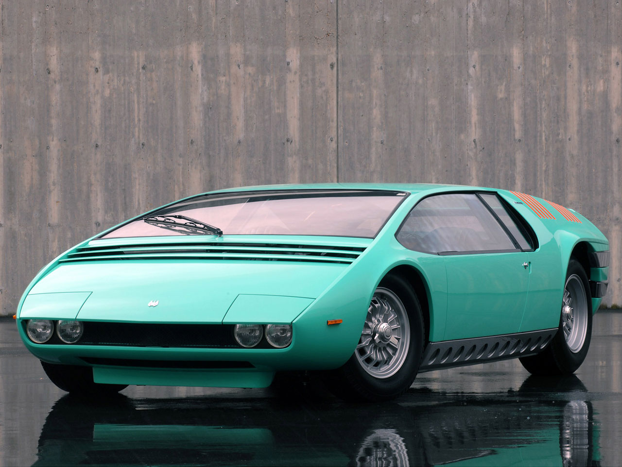 Bizzarrini-Manta-9