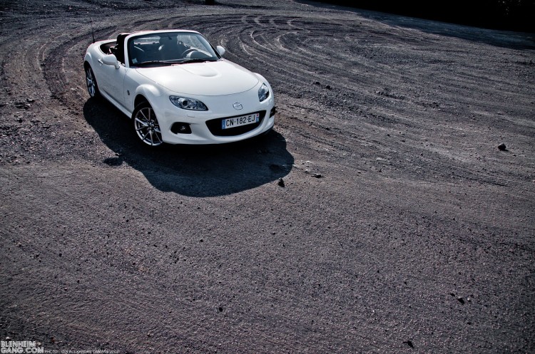 mazda-mx-nc-20-01