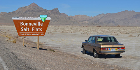 LES BONNEVILLE SALT FLATS EN MERCEDES W123