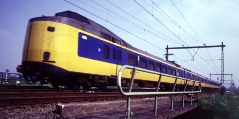 INTERCITY « KOPLOPER »