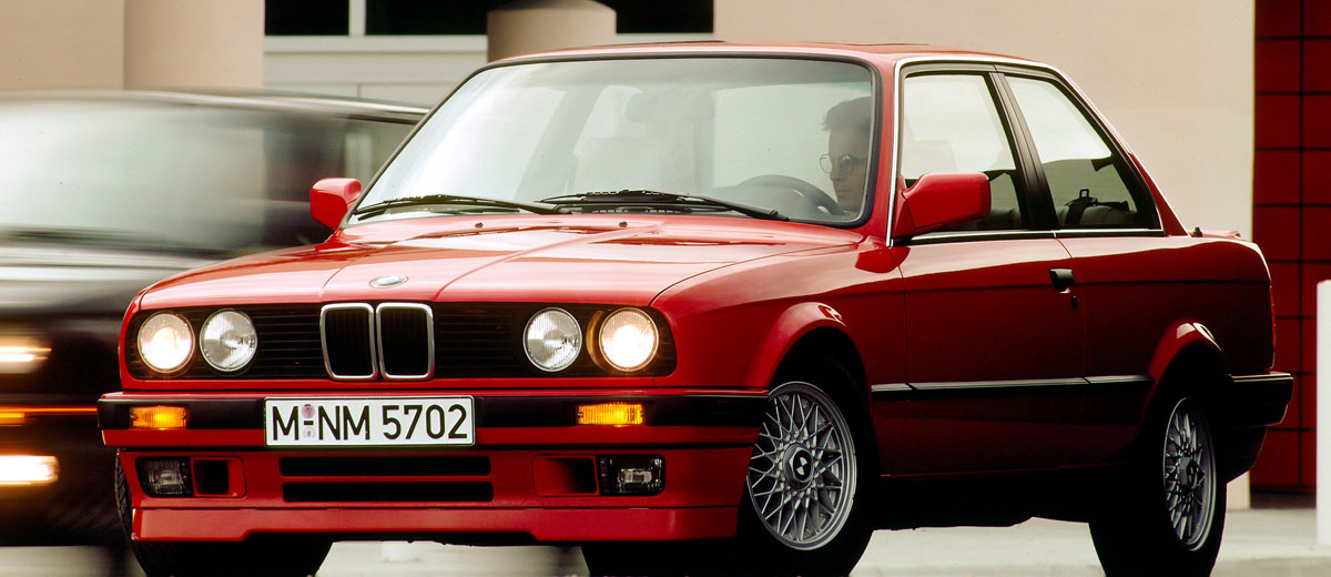 BMW SÉRIE 3 “E30”