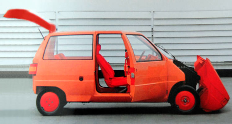 83-plastic-car-renault