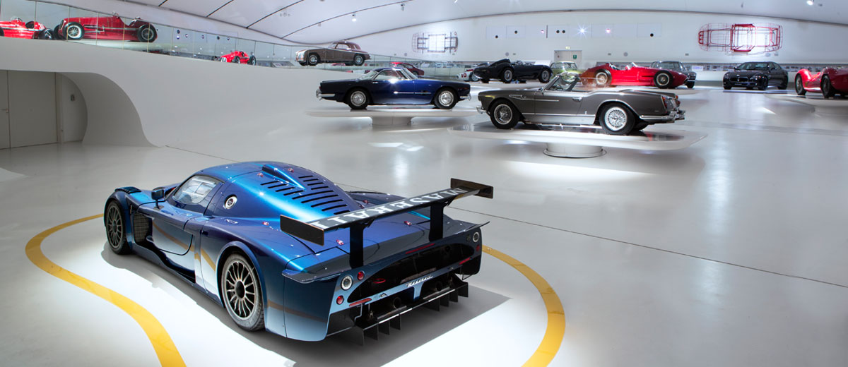 100 ANS DE MASERATI CHEZ FERRARI