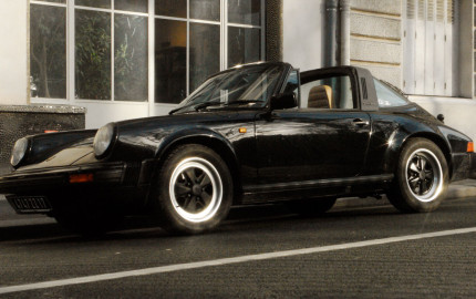 PORSCHE 911 SC TARGA