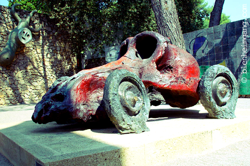 Art et automobile : St Paul de Vence