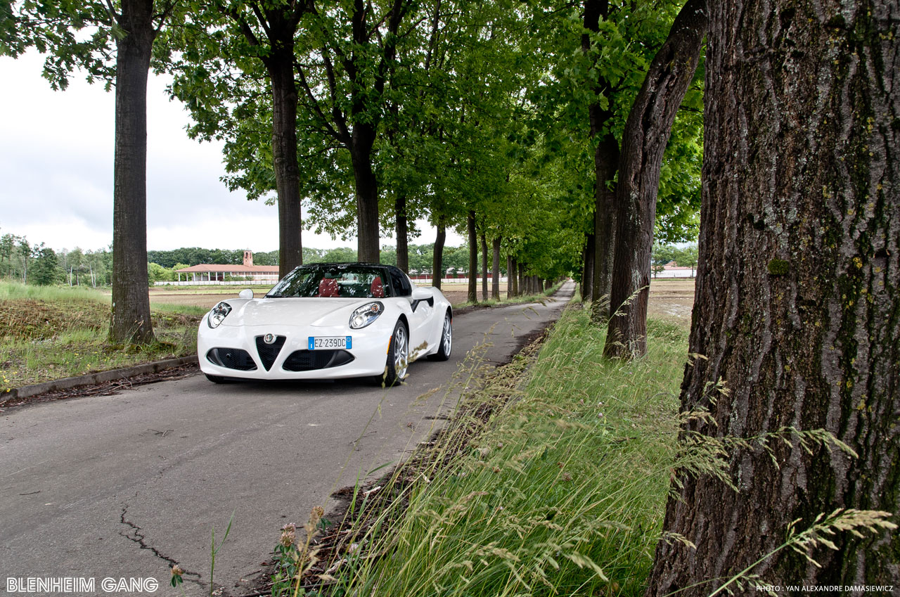 Alfa-Romeo-4C-Spider-04